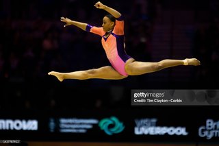 Rebeca Andrade feet photo 4