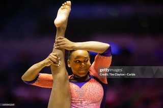 Rebeca Andrade feet photo 2