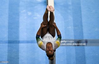 Rebeca Andrade feet photo 15