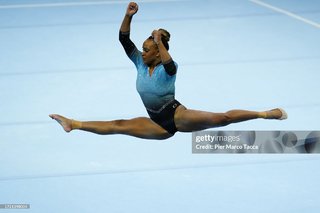 Rebeca Andrade feet photo 1