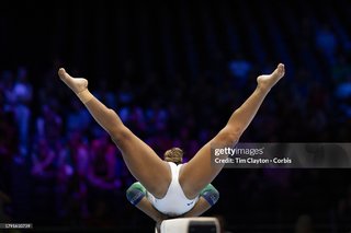 Rebeca Andrade feet photo 7