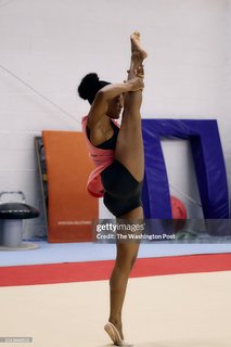 Rebeca Andrade feet photo 16