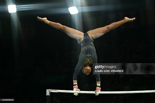 Rebeca Andrade feet photo 12