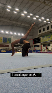 Rebeca Andrade feet photo 13