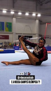 Rebeca Andrade feet photo 9