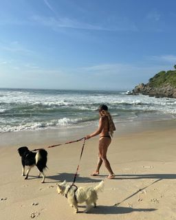 Rebeca Andrade feet photo 7