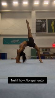 Rebeca Andrade feet photo 1