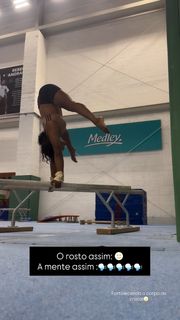 Rebeca Andrade feet photo 15