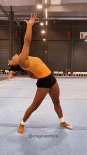 Rebeca Andrade feet photo 8