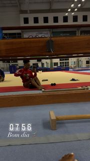 Rebeca Andrade feet photo 5