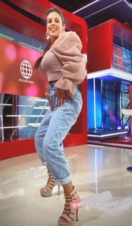 Rebeca Escribens feet photo 6