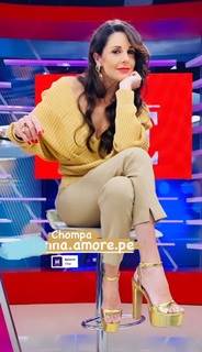 Rebeca Escribens feet photo 7