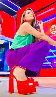 Rebeca Escribens feet photo 20