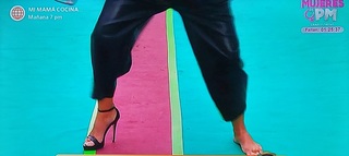 Rebeca Escribens feet photo 11