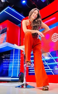 Rebeca Escribens feet photo 15
