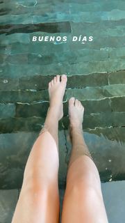 Rebeca Stones feet photo 3