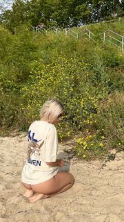 Rebeca Stones feet photo 8