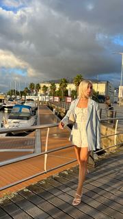 Rebeca Stones feet photo 1