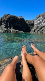 Rebeca Stones feet photo 3