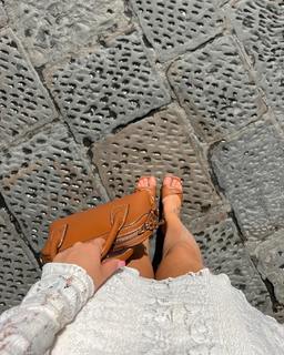 Rebeca Stones feet photo 9