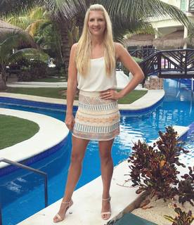 Rebecca Adlington feet photo 12