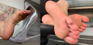 Rebecca Berardi feet photo thumbnail