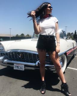 Rebecca Black feet photo thumbnail