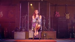 Rebecca Black feet photo thumbnail