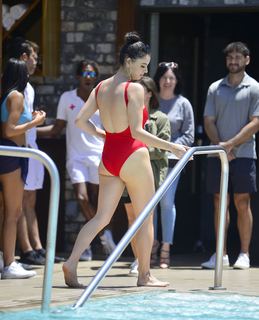 Rebecca Black feet photo thumbnail