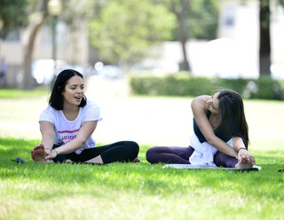 Rebecca Black feet photo thumbnail