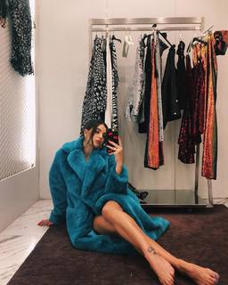 Rebecca Black feet photo thumbnail