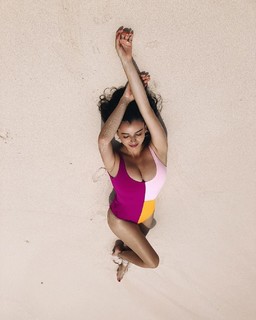 Rebecca Black feet photo thumbnail