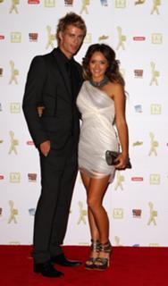 Rebecca Breeds feet photo 4