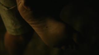 Rebecca Breeds feet photo 6