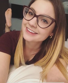 Rebecca Felgate feet photo 12