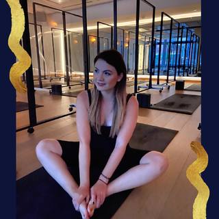 Rebecca Felgate feet photo 11