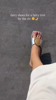Rebecca Felgate feet photo 8