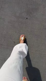 Rebecca Felgate feet photo 7