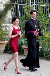 Rebecca Ferguson feet photo thumbnail