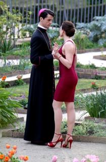Rebecca Ferguson feet photo thumbnail