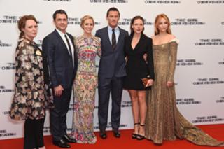 Rebecca Ferguson feet photo thumbnail