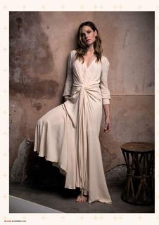Rebecca Ferguson feet photo thumbnail
