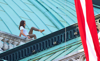 Rebecca Ferguson feet photo thumbnail