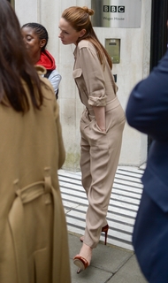 Rebecca Ferguson feet photo thumbnail