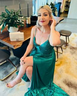 Rebecca Ford feet photo 18