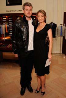 Rebecca Gayheart feet photo thumbnail