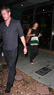 Rebecca Gayheart feet photo thumbnail