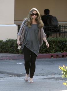 Rebecca Gayheart feet photo thumbnail