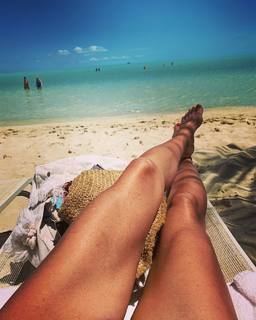 Rebecca Gayheart feet photo thumbnail