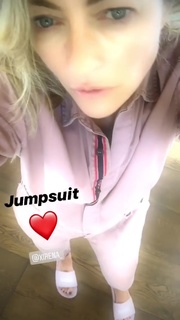 Rebecca Gayheart feet photo thumbnail